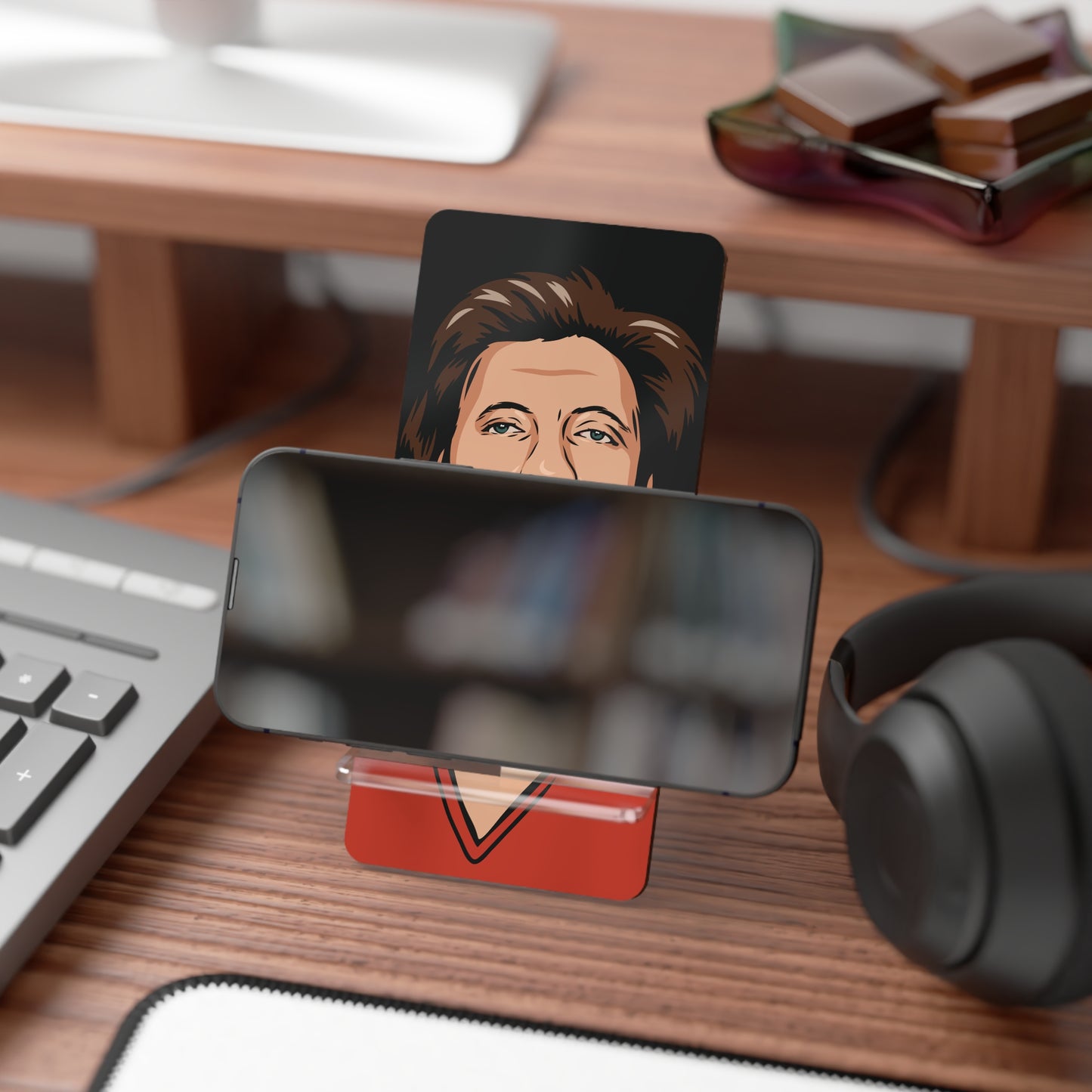 Phone stand - Uncle Ted